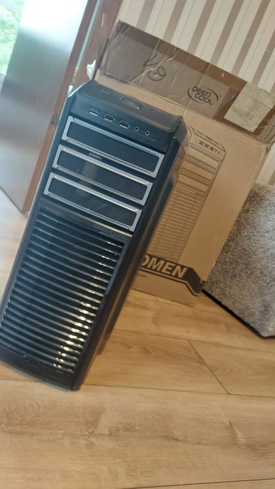 Carcasa Deepcool Kendomen cu sursa