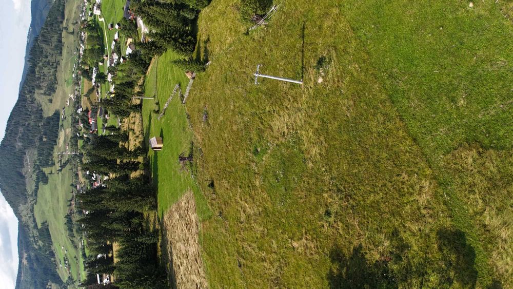 Teren (3.303 mp) in comuna Dorna Arini, la 10 minute de Vatra Dornei