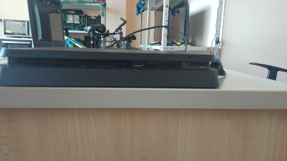 Плейстейшън,, Sony,, 5