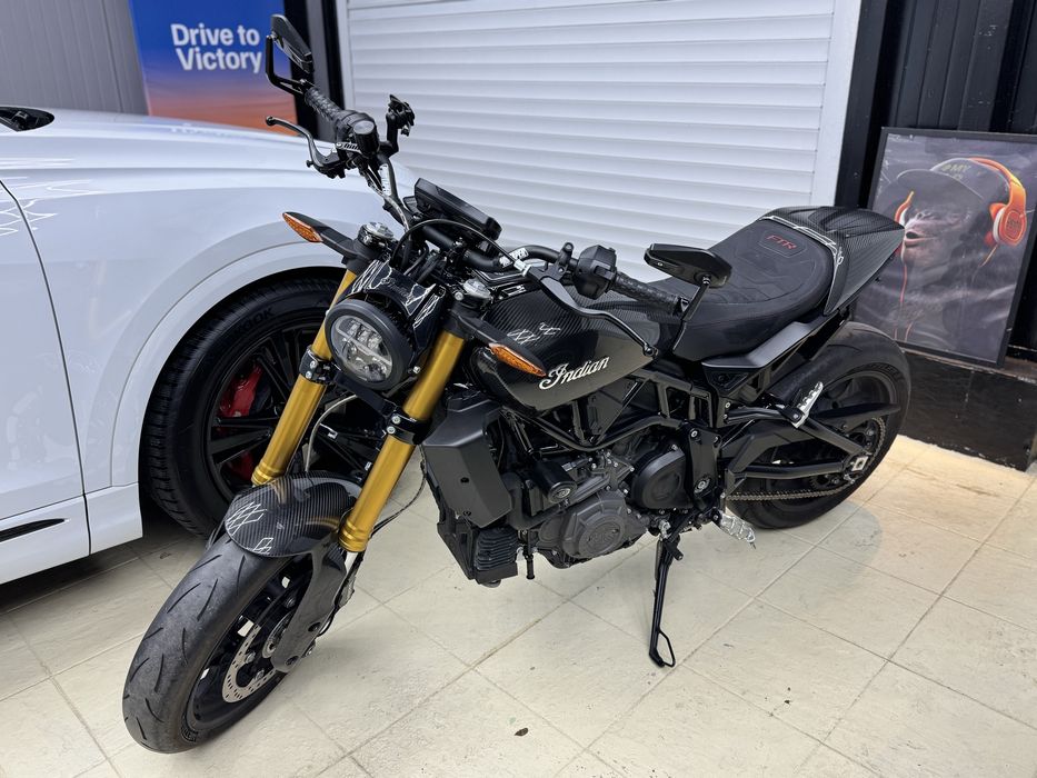 Motocicleta Indian FTR 1200 S