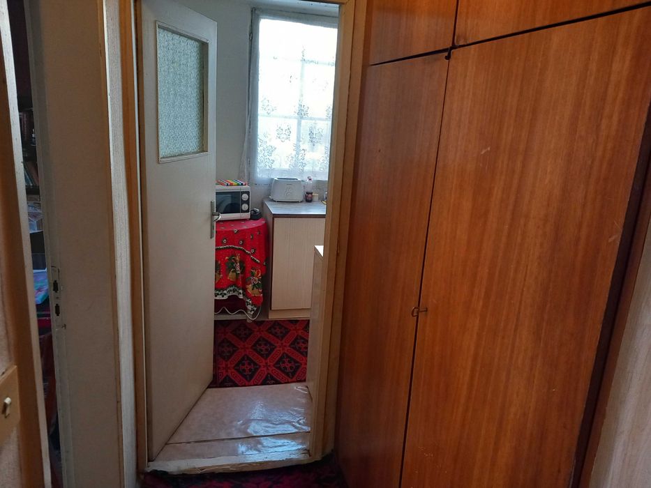 Продава се Двустаен апартамент в Шумен, Басейна - 66 кв.м за 1159 €/кв.м - Снимка #7