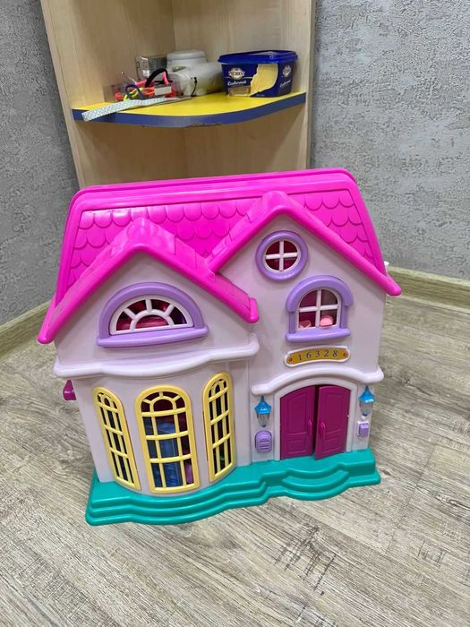 Кукольный домик новый