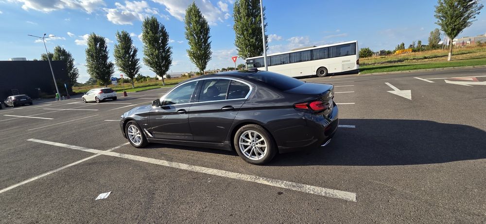 BMW 5 Series 2021 — imagine 5
