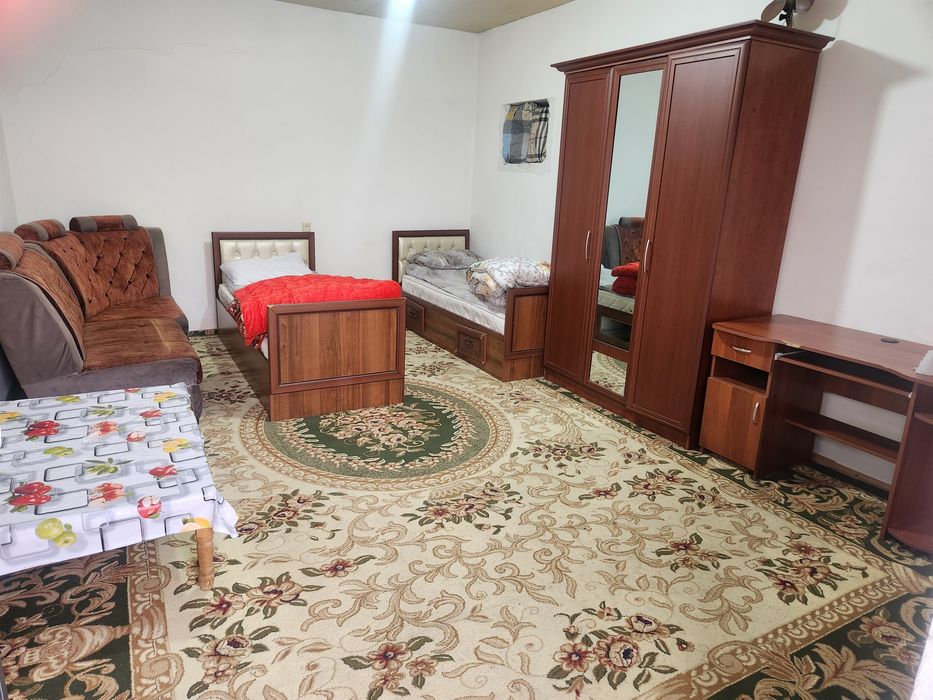 Куйлик бозори оркасида ижарага хоналар берилади