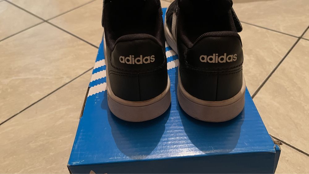 adidas Grand Court Base 2.0