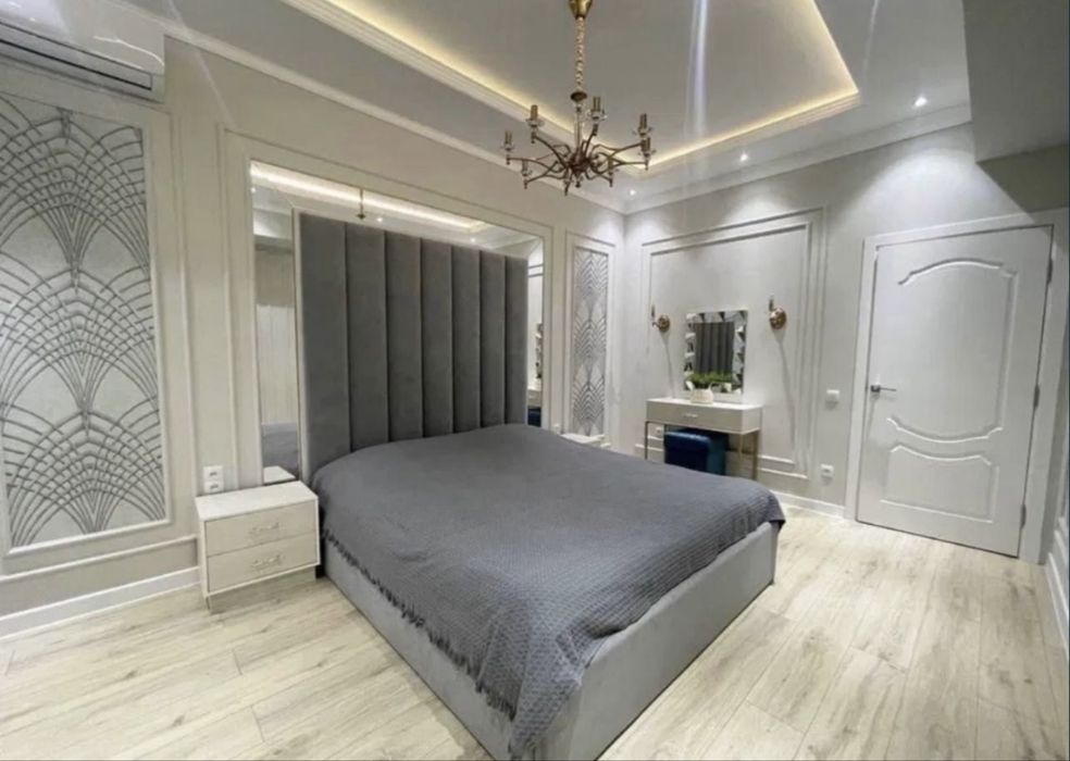 ЦУМ-Сдается ф новая 2-х комнатная квартира в престижном районе