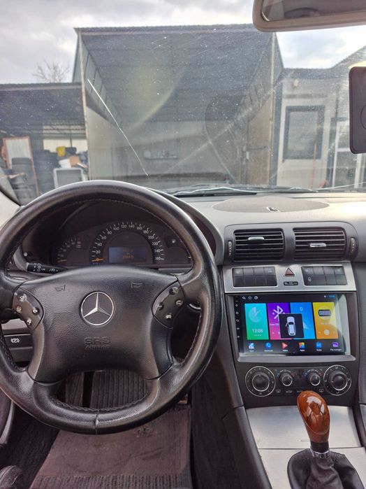 Mercedes C 220 CDI Manuală | Navigație | Încălzire scaune