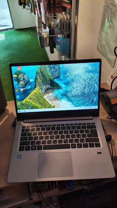 Лаптоп Acer Swift 1 SF114-32 – лек и компактен лаптоп за работа и учене