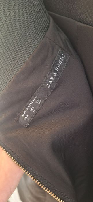 Черна офис пола Zara, L/M, до коляното, молив