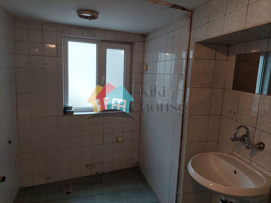 Дава се под наем Офис в Варна, Център - 75 кв.м за 650 € - Снимка #7