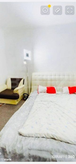 Casa cu 2 corpuri in curte, individuala,  7 camere, 150 mp, zona Barto
