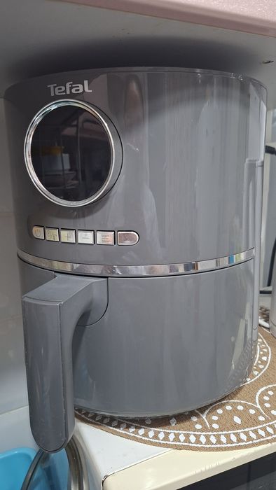 Аэрогриль бренда Tefal