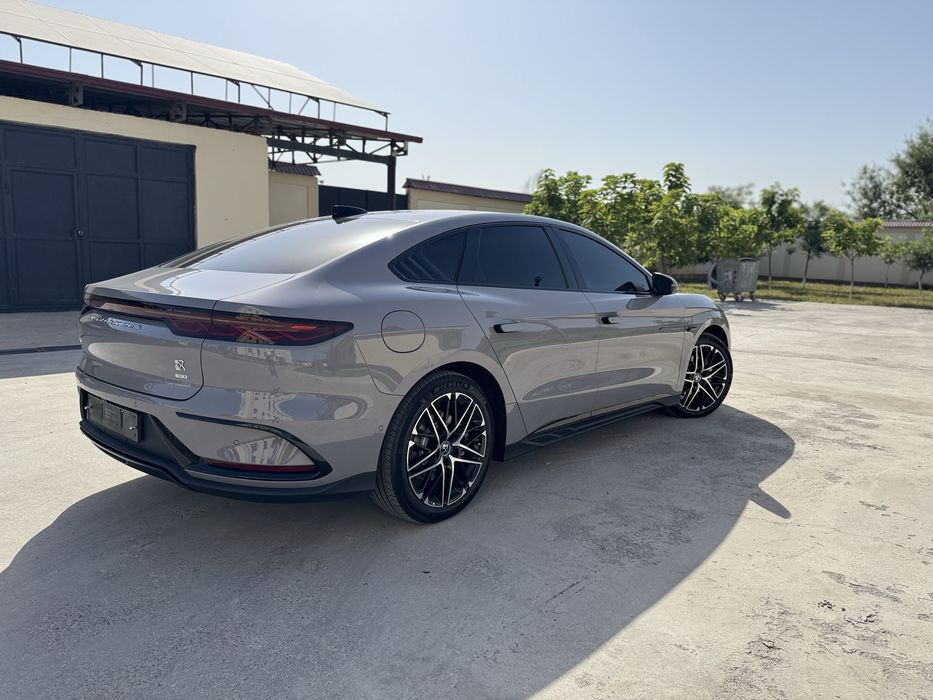 BYD HAN Smart 701 км. юради, энг фули.