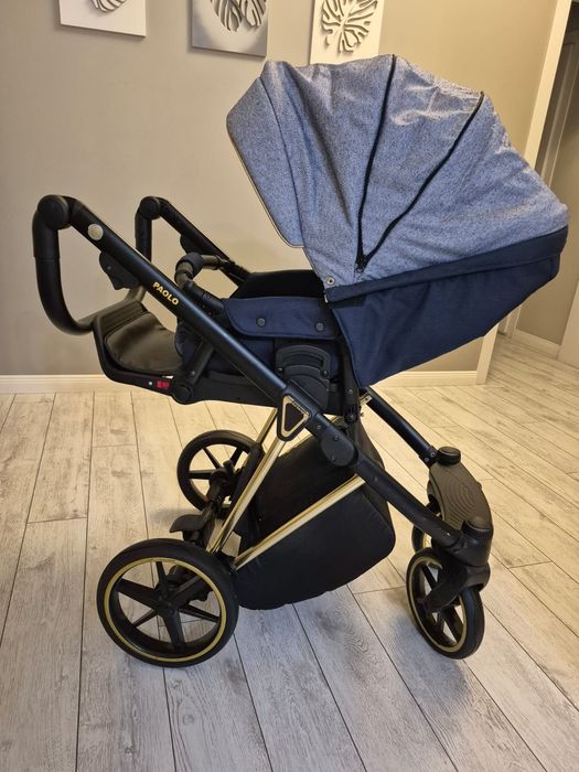 Продам коляску фирмы Adamex Paolo