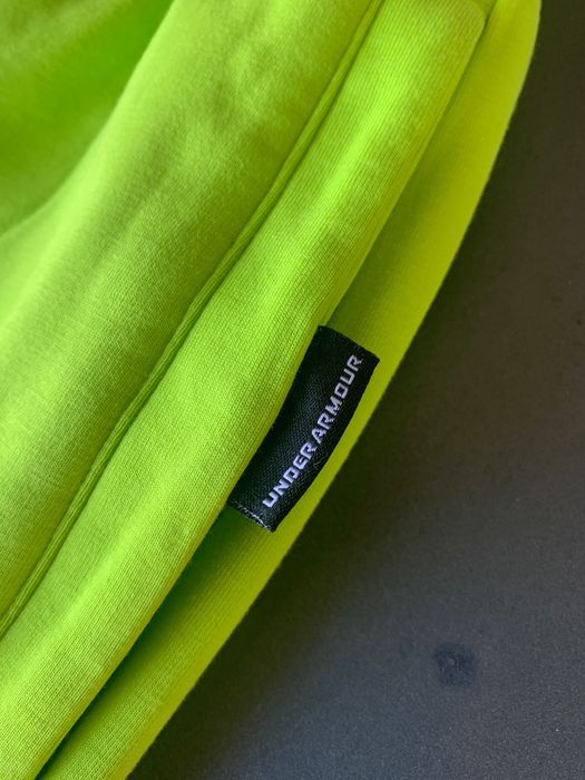 Under Armour • USA