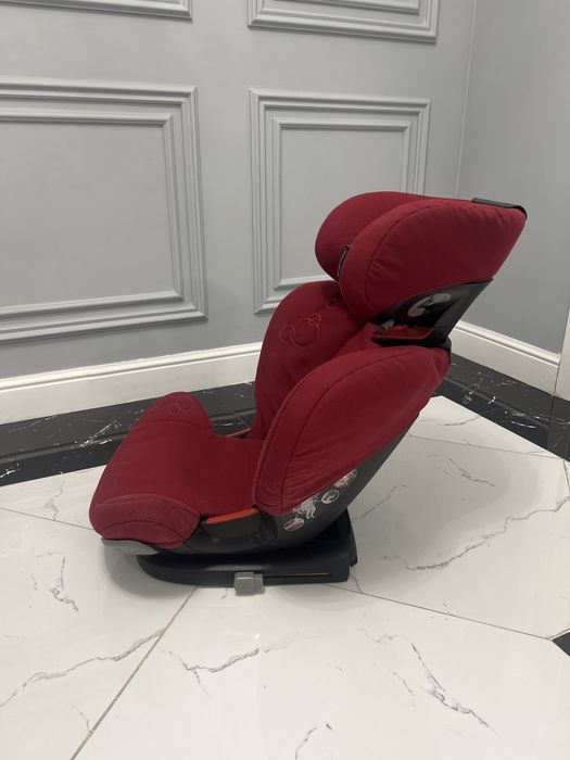 Автокресло MaxiCosi