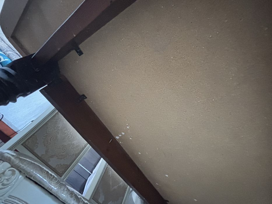 Продается стол 350/110 высота 80