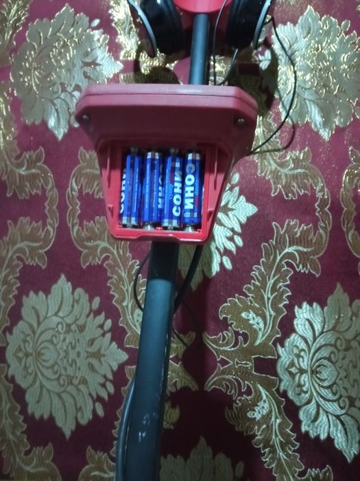 Metaloyskatel  sotiladi