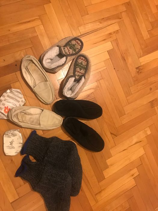 Чорапи 5 EЧисто нови. Стават за подарък.