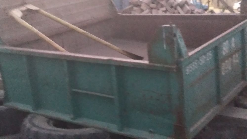 Зил ммз 4502 квадрат кузви сотилади  кузф падравник силиндр комплет зу