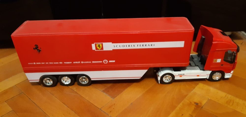 Machetă Tir Iveco ,Vintage