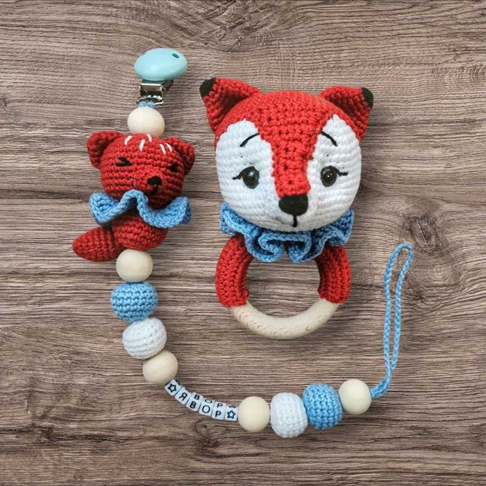 Бебешки комплекти - клипс, дрънкалка, играчка