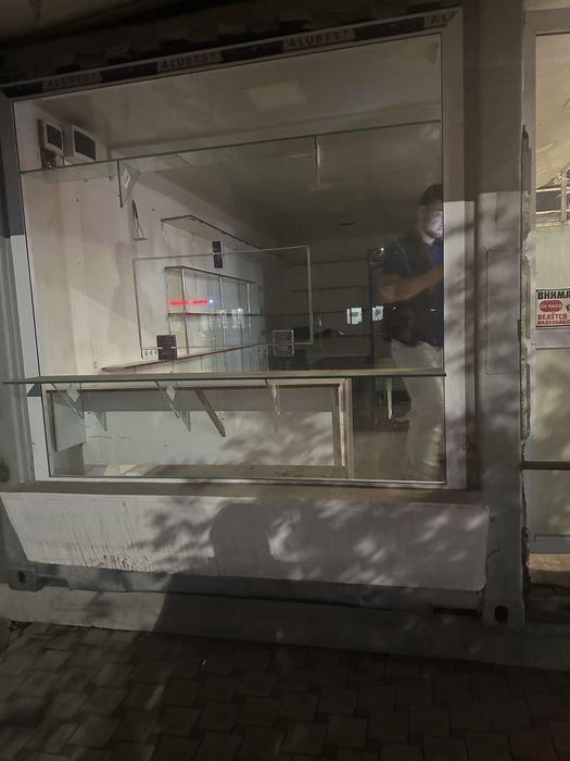 Тайор контейнер. Дукон ва бошқа мақсадларда ишлатиш учун