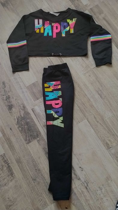 Дрехи за малки момичета