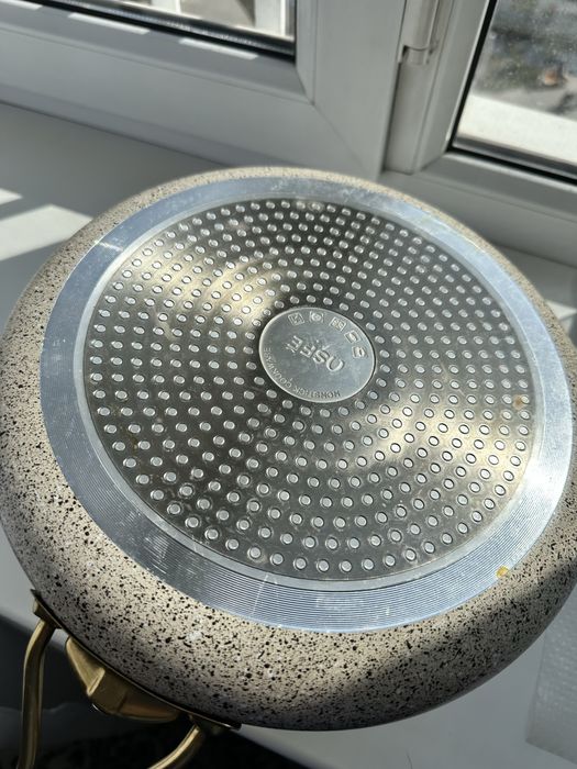 Сковородка большая