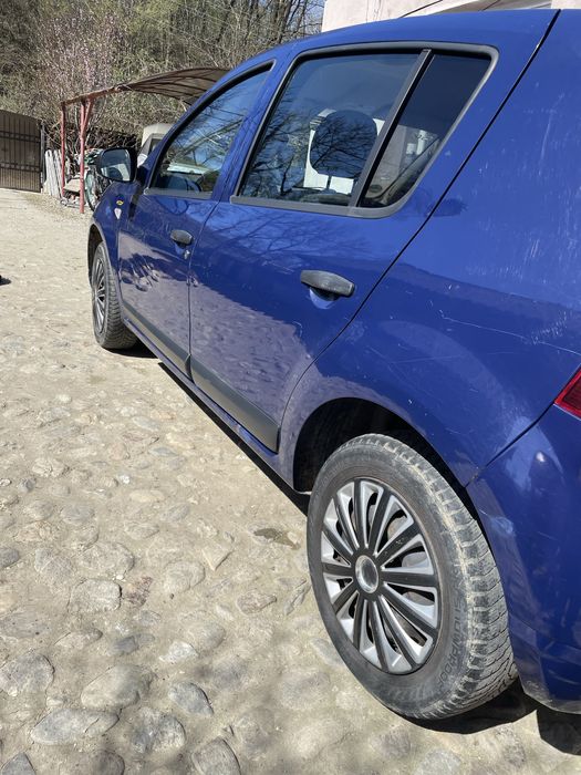 Vand dacia sandero 2009 in stare buna de functionare