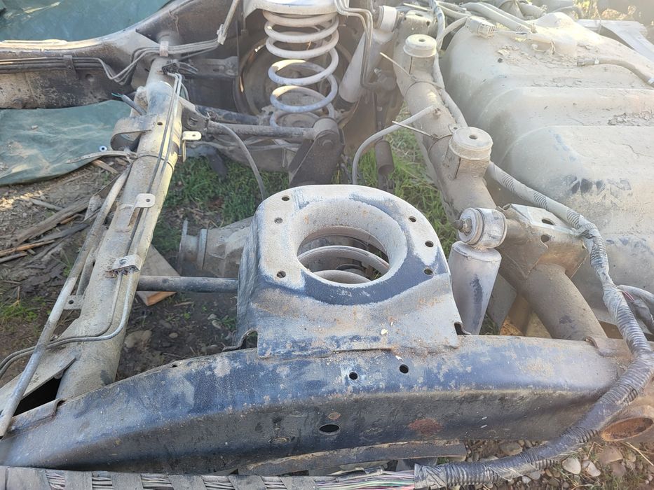 Șasiu nissan patrol y60 scurt impecabil