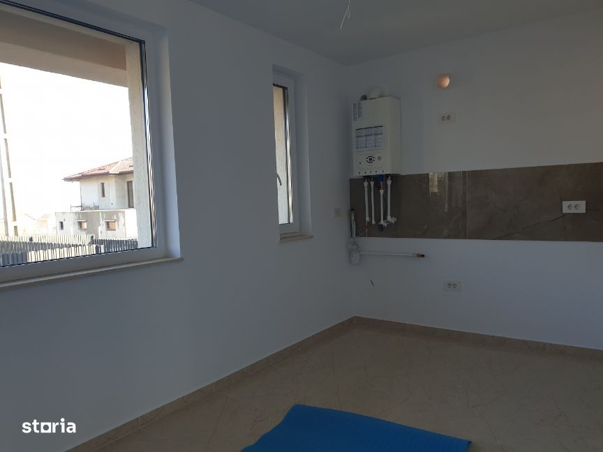 Rediu–Valea Lupului– IASI– Casă cu 4 camere in duplex, bucatarie inch.