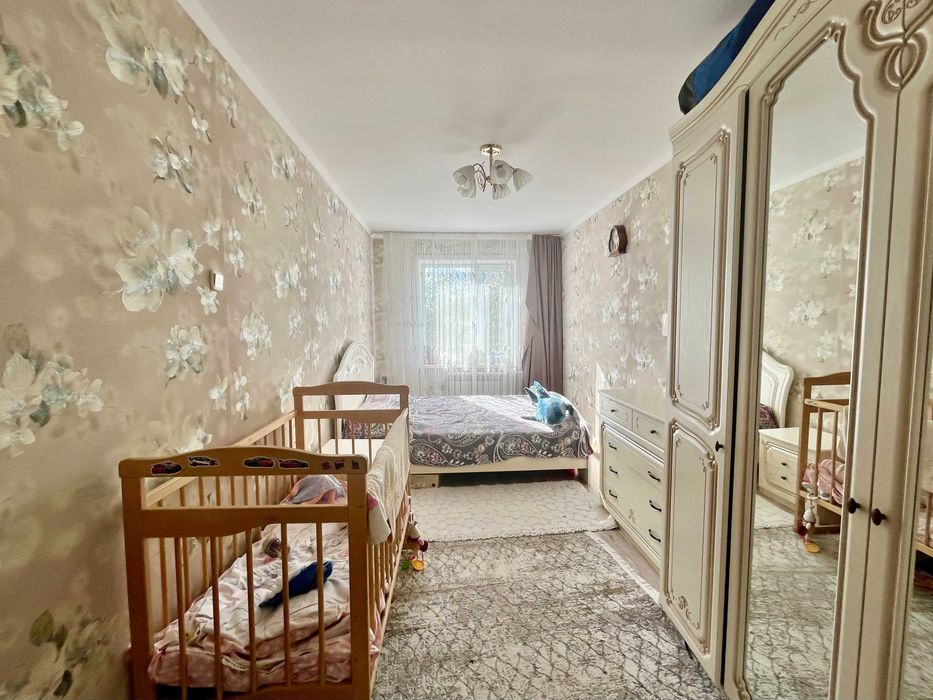 2-комнатная по Абая, 3 микрорайон ][