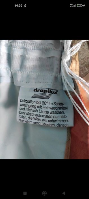 Două draperii de excepție.