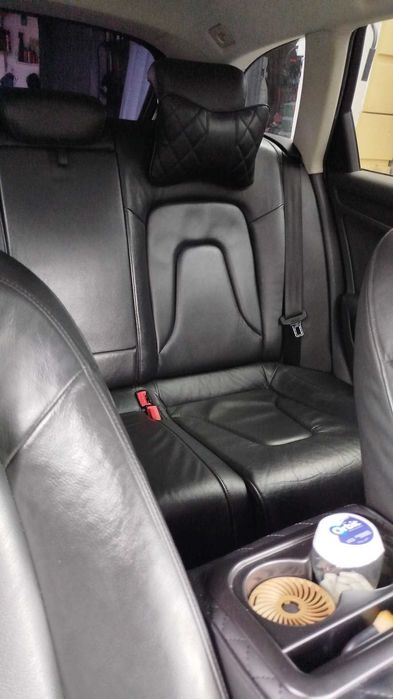 se vinde audi a4b8