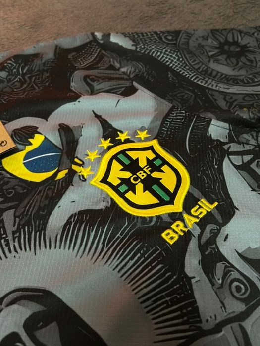 tricou fotbal Brasil negru M