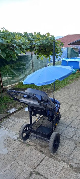 Детска количка в дабро състояние 3в1
