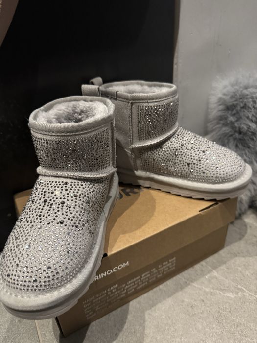 Блестящи ботуши