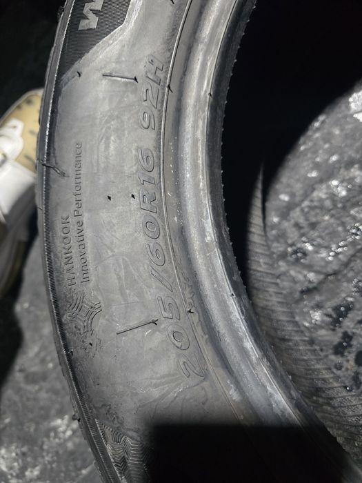 Anvelope 205/60 R16 HANKOOK de iarna 2024