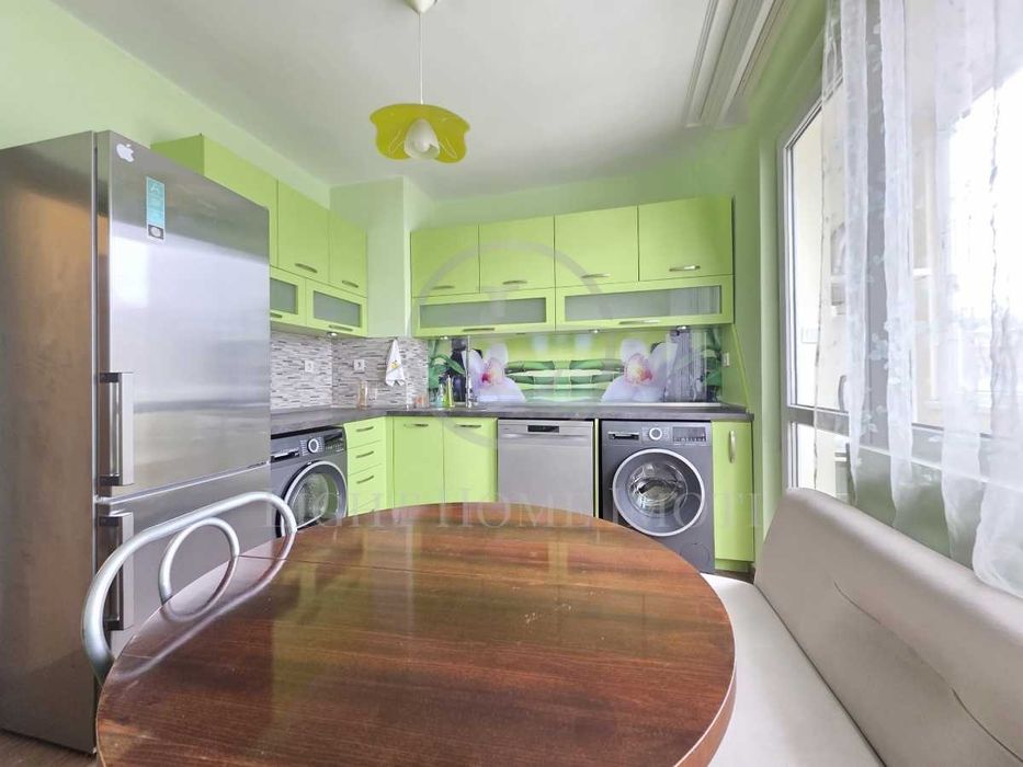 Продава се Тристаен апартамент в Пловдив, Център - 95 кв.м за 1396 €/кв.м - Снимка #4