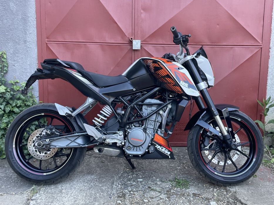 KTM Duke 125 ABS 2015 A1