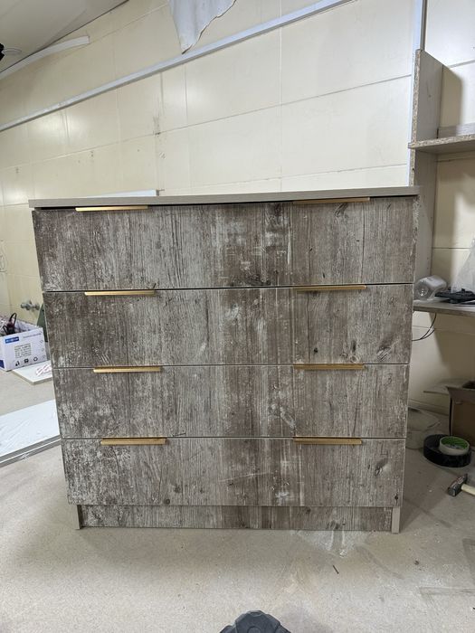 Продам комод новый