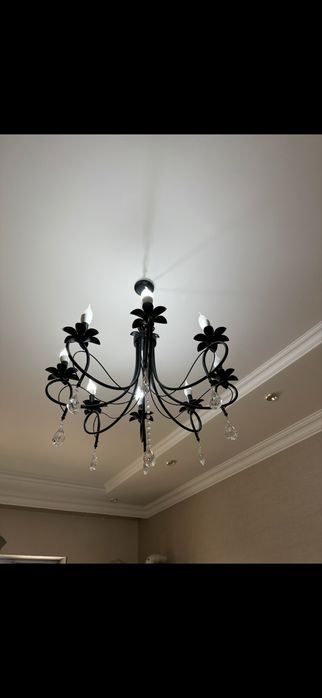 Люстра продается