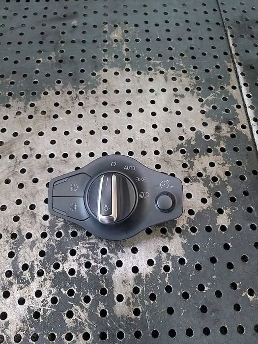 Bloc lumini audi a5 8t 8k0941531g