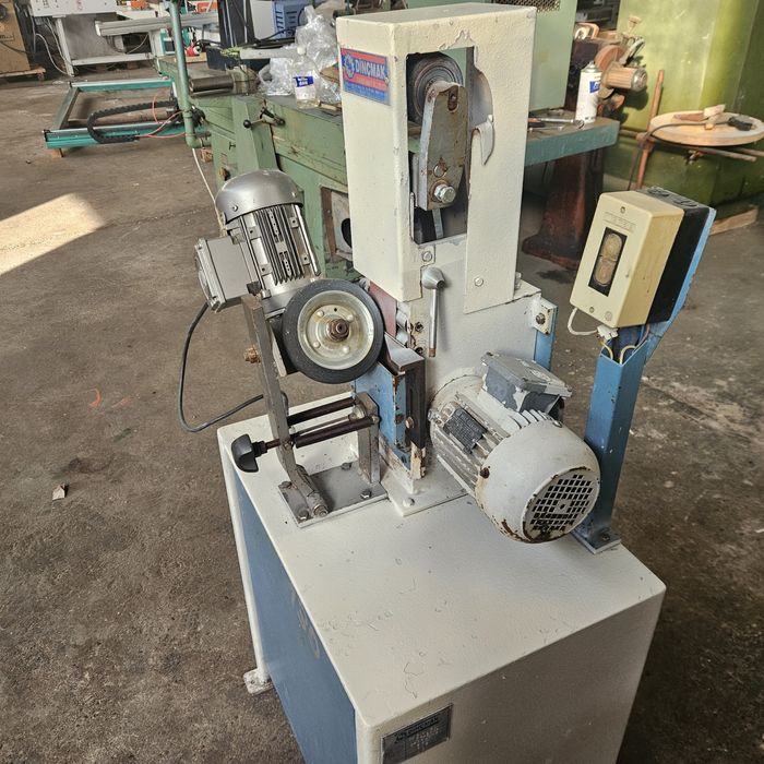 шлайф машина за кръгли детайли