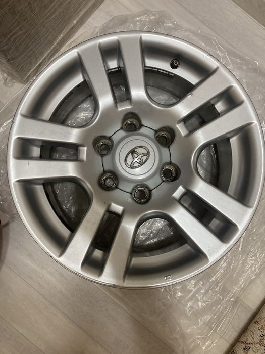 Продам диска размер17. На прадо 120/150