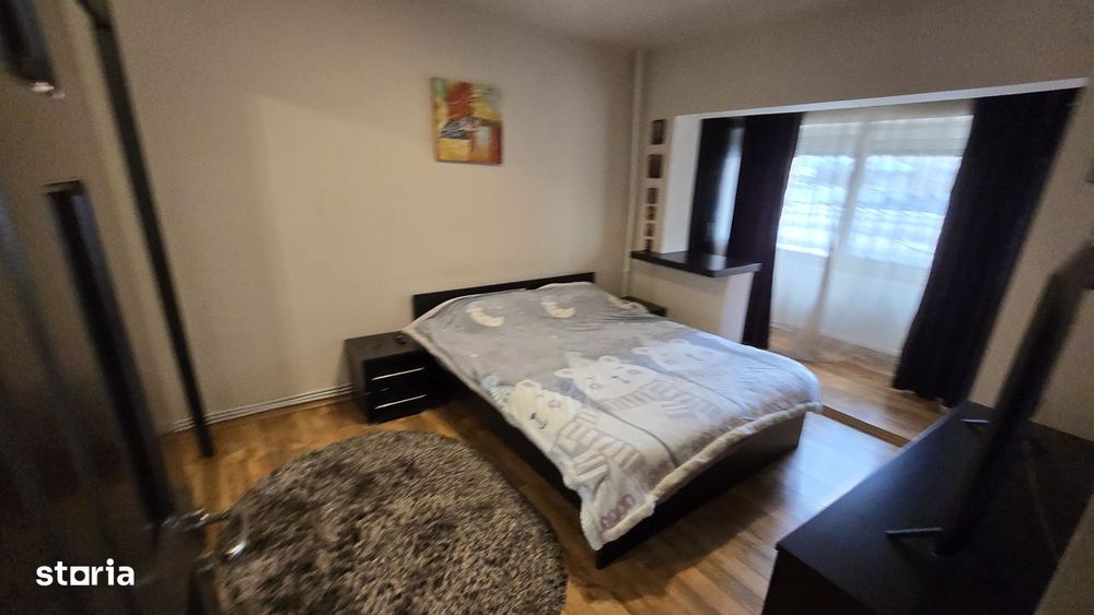 Apartament cu 3 camere de vanzare, etajul 1, Focsani