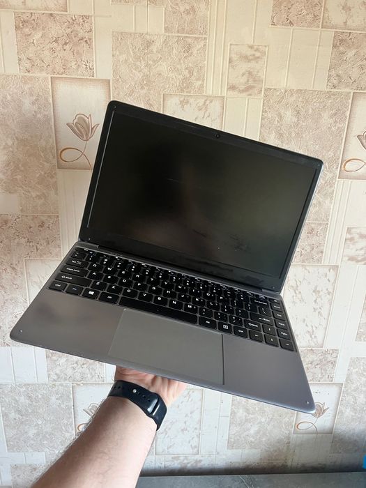 Komyuter  Chuwi nootebook