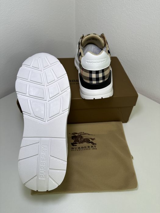 Adidasi Burberry (Premium)