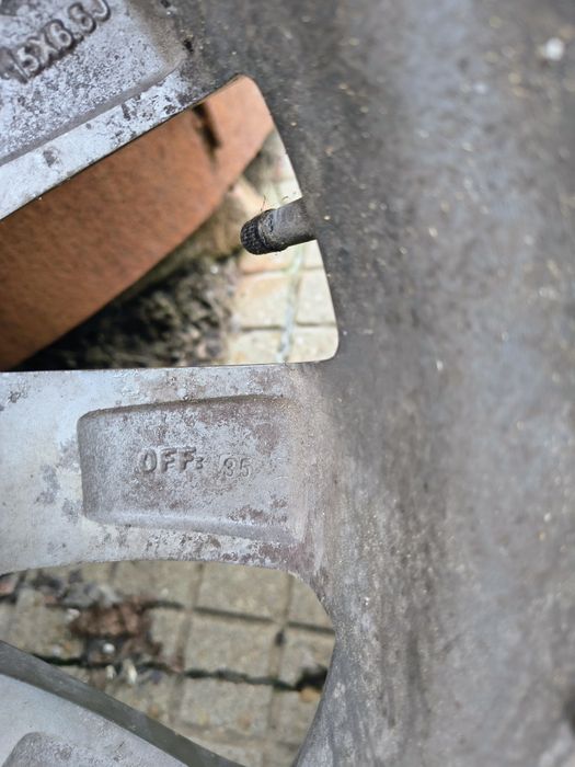 205/70/15 зимни .